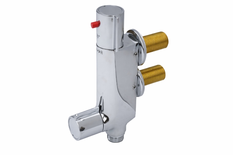 Shower Vertical Thermostatic Valve V100- Chrome 45mm Centres 1 Shower Vertical Thermostatic Valve V100- Chrome 45mm Centres (1)